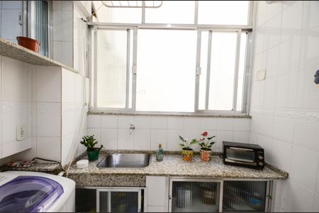 Apartamento à venda com 128m², 3 quartos e sem vaga Apartamento à venda com 128m², 3 quartos e sem vagaÁrea de Serviço