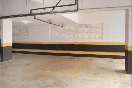 Apartamento à venda com 63m², 2 quartos e 1 vaga Apartamento à venda com 63m², 2 quartos e 1 vagaEstacionamento