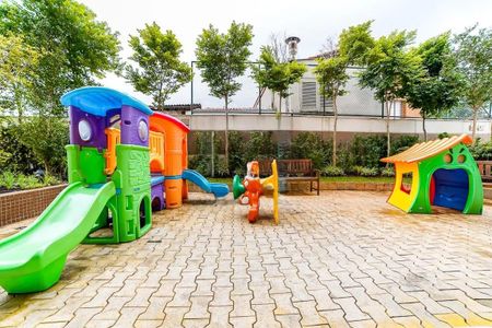 Apartamento à venda com 63m², 2 quartos e 1 vaga Apartamento à venda com 63m², 2 quartos e 1 vagaÁrea comum - Playground