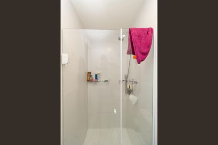 Apartamento à venda com 63m², 2 quartos e 1 vaga Apartamento à venda com 63m², 2 quartos e 1 vagaBanheiro da Suíte