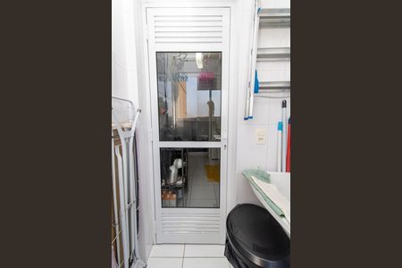 Apartamento à venda com 63m², 2 quartos e 1 vaga Apartamento à venda com 63m², 2 quartos e 1 vagaÁrea de Serviço