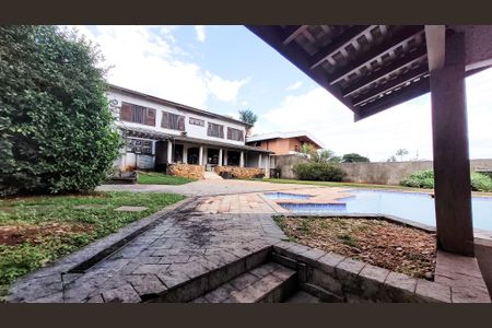 Casa à venda com 440m², 4 quartos e 6 vagas Casa à venda com 440m², 4 quartos e 6 vagasÁrea comum