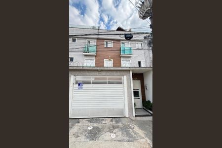 Apartamento à venda com 48m², 2 quartos e 1 vaga Apartamento à venda com 48m², 2 quartos e 1 vagaFachada