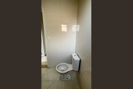 Apartamento à venda com 48m², 2 quartos e 1 vaga Apartamento à venda com 48m², 2 quartos e 1 vagaBanheiro