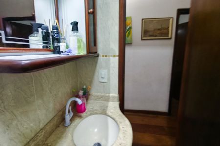 Casa à venda com 150m², 3 quartos e 3 vagasBanheiro Social