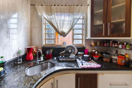 Casa à venda com 150m², 3 quartos e 3 vagasCozinha