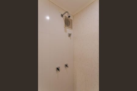 Apartamento à venda com 68m², 2 quartos e 1 vaga Apartamento à venda com 68m², 2 quartos e 1 vagaBanheiro