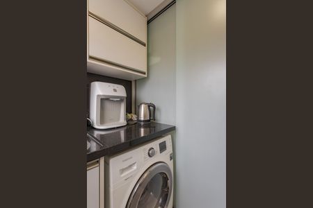 Apartamento à venda com 68m², 2 quartos e 1 vaga Apartamento à venda com 68m², 2 quartos e 1 vagaÁrea de Serviço