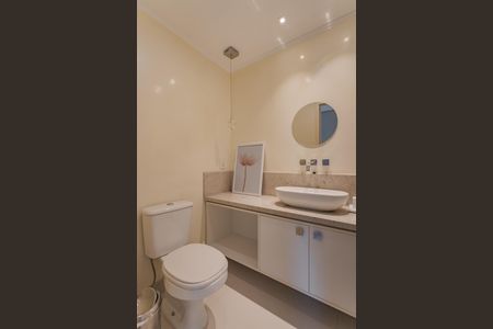 Apartamento à venda com 68m², 2 quartos e 1 vaga Apartamento à venda com 68m², 2 quartos e 1 vagaBanheiro