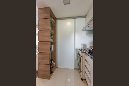 Apartamento à venda com 68m², 2 quartos e 1 vaga Apartamento à venda com 68m², 2 quartos e 1 vagaCozinha