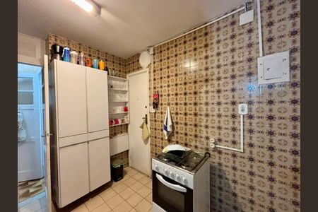 Apartamento à venda com 90m², 2 quartos e 1 vaga Apartamento à venda com 90m², 2 quartos e 1 vagaCozinha
