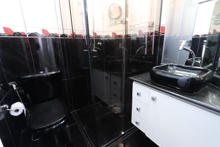 Apartamento à venda com 74m², 2 quartos e 1 vagaBanheiro da Suíte