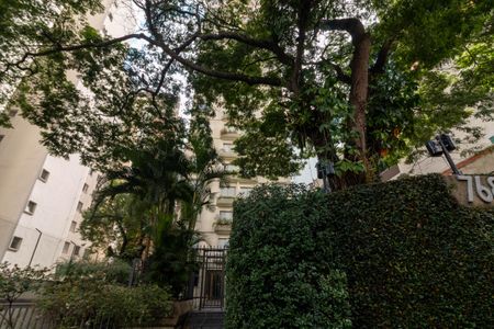 Studio à venda com 42m², 1 quarto e 1 vaga Studio à venda com 42m², 1 quarto e 1 vagaFachada do Prédio