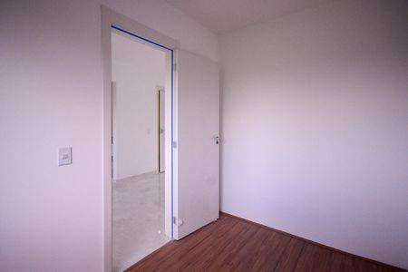 Quarto 1   de apartamento para alugar com 2 quartos, 35m² em Parque Bristol, São Paulo