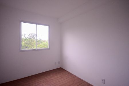 Quarto 2 de apartamento para alugar com 2 quartos, 35m² em Parque Bristol, São Paulo