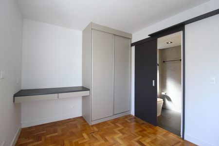 Apartamento à venda com 95m², 3 quartos e 2 vagasSuíte 2