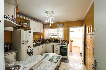 Casa à venda com 104m², 2 quartos e 1 vaga Casa à venda com 104m², 2 quartos e 1 vagaCozinha