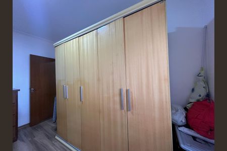 Casa à venda com 180m², 4 quartos e 2 vagas Casa à venda com 180m², 4 quartos e 2 vagasQuarto 1 - Casa 1