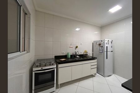 Casa à venda com 180m², 4 quartos e 2 vagas Casa à venda com 180m², 4 quartos e 2 vagasCozinha - Casa 1