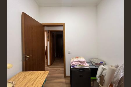 Casa à venda com 180m², 4 quartos e 2 vagas Casa à venda com 180m², 4 quartos e 2 vagasQuarto 2 - Casa 1