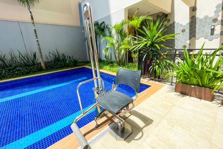 Studio à venda com 25m², 1 quarto e sem vaga Studio à venda com 25m², 1 quarto e sem vagaÁrea comum - Piscina