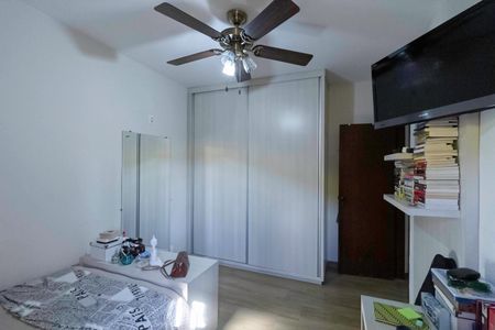 Casa à venda com 222m², 3 quartos e 4 vagas Casa à venda com 222m², 3 quartos e 4 vagasQuarto 1