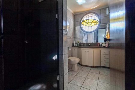 Casa à venda com 222m², 3 quartos e 4 vagas Casa à venda com 222m², 3 quartos e 4 vagasBanheiro social