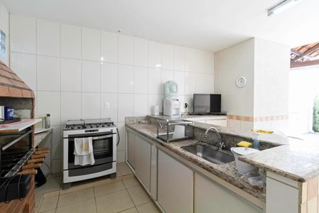 Casa à venda com 222m², 3 quartos e 4 vagas Casa à venda com 222m², 3 quartos e 4 vagasÁrea gourmet