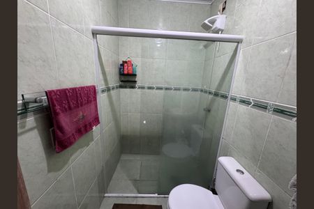 Casa à venda com 78m², 2 quartos e 2 vagas Casa à venda com 78m², 2 quartos e 2 vagasBanheiro