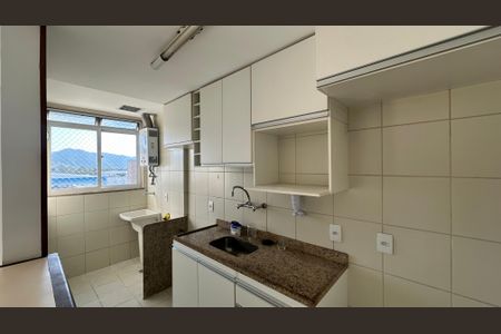 Apartamento à venda com 63m², 2 quartos e 1 vagaCozinha
