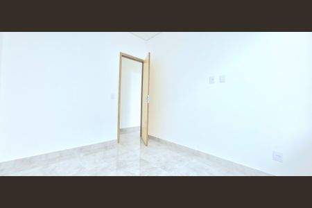 Casa à venda com 180m², 3 quartos e 2 vagasQuarto 2