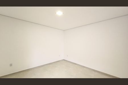 Casa à venda com 85m², 3 quartos e 2 vagas Casa à venda com 85m², 3 quartos e 2 vagasQuarto Suíte