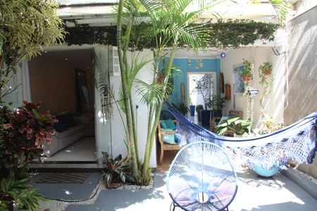 Casa à venda com 190m², 3 quartos e 3 vagasGaragem