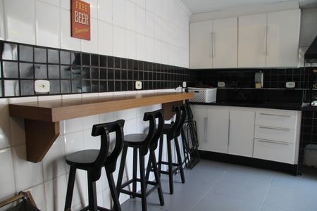 Casa à venda com 190m², 3 quartos e 3 vagasEspaço Gourmet e Área de Serviço