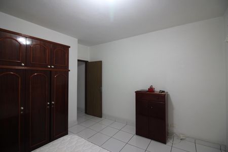 Casa à venda com 83m², 2 quartos e 2 vagasQuarto 1