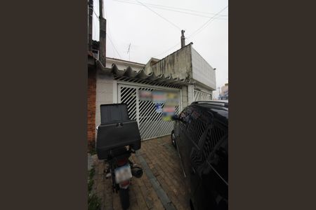 Casa à venda com 83m², 2 quartos e 2 vagasFachada