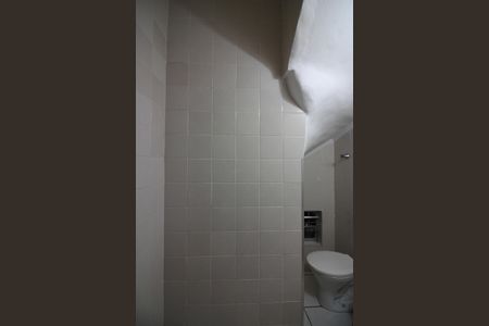 Casa à venda com 83m², 2 quartos e 2 vagasLavabo