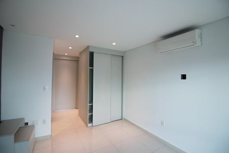 Apartamento à venda com 150m², 3 quartos e 4 vagasSuíte 1