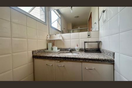 Apartamento à venda com 45m², 1 quarto e 1 vaga Apartamento à venda com 45m², 1 quarto e 1 vagaBanheiro
