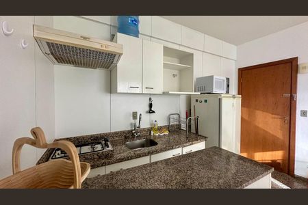 Apartamento à venda com 45m², 1 quarto e 1 vaga Apartamento à venda com 45m², 1 quarto e 1 vagaCozinha