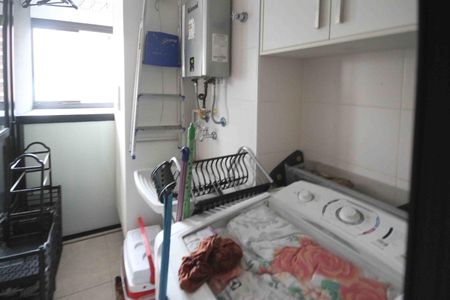 Apartamento à venda com 79m², 3 quartos e 1 vagaÁrea de Serviço