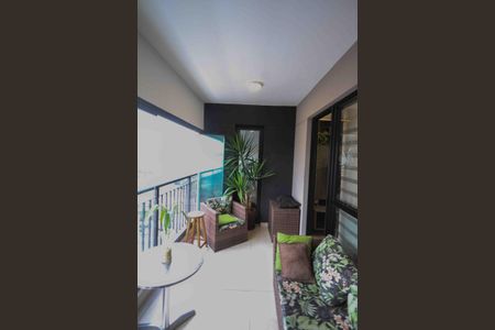 Apartamento à venda com 79m², 3 quartos e 1 vagaVaranda