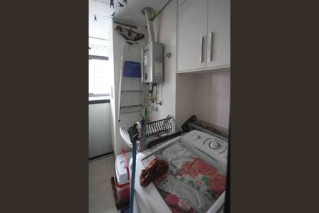 Apartamento à venda com 79m², 3 quartos e 1 vagaÁrea de Serviço