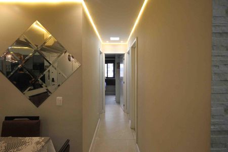 Apartamento à venda com 79m², 3 quartos e 1 vagaCorredor