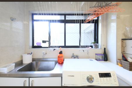 Apartamento à venda com 242m², 4 quartos e 4 vagasÁrea de Serviço