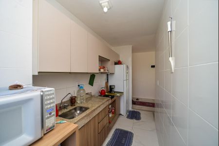 Apartamento à venda com 65m², 2 quartos e 1 vaga Apartamento à venda com 65m², 2 quartos e 1 vagaCozinha e Área de Serviço