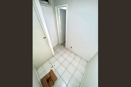 Apartamento à venda com 137m², 3 quartos e 2 vagas Apartamento à venda com 137m², 3 quartos e 2 vagasBanheiro de Serviço