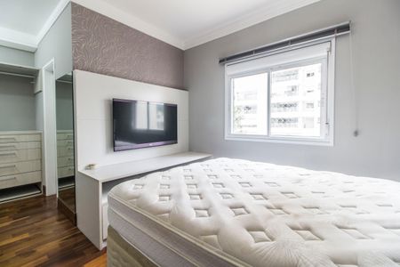 Apartamento para alugar com 132m², 3 quartos e 2 vagas Apartamento para alugar com 132m², 3 quartos e 2 vagasSuíte