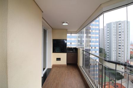 Apartamento à venda com 140m², 3 quartos e 3 vagasSala - Varanda