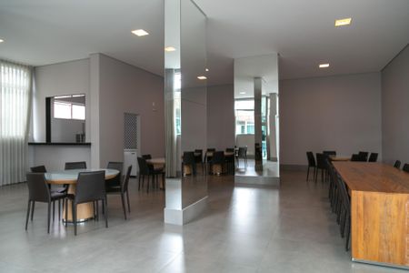 Apartamento à venda com 147m², 4 quartos e 3 vagas Apartamento à venda com 147m², 4 quartos e 3 vagasÁrea comum